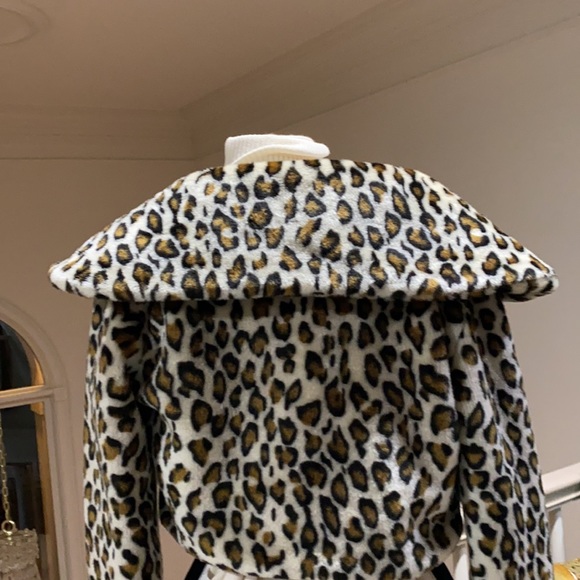 Leopard 🦥jacket - Picture 6 of 7